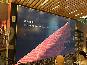 猎奇性爱视频在线观看 阿迪达斯NEMEZIZ连锁店